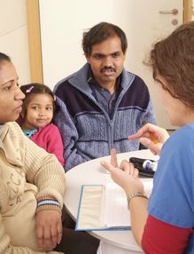 Wenn Worte und Verständnis fehlen - Dolmetschen als interkulturelle Brücke in der geburtshilflichen Versorgung 